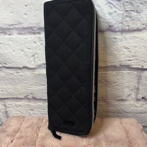 Vera Bradley Black Quilted Zip Curling &Flat iron cover nwt